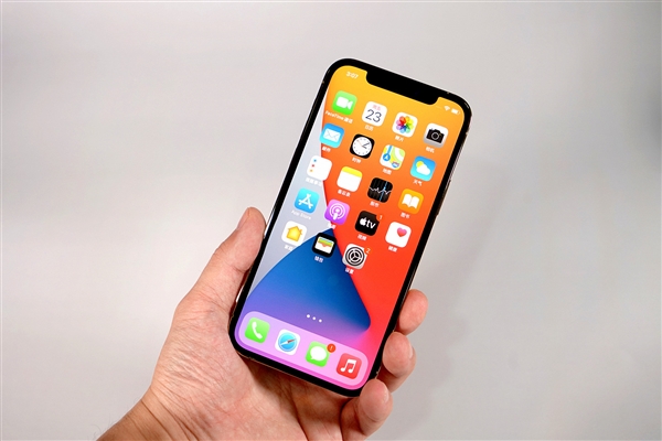 南票苹果手机维修分享iOS 14.2修订版已到，专属iPhone 12系列 